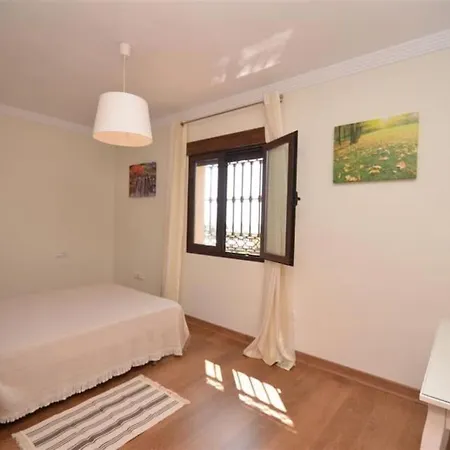 Away,3 Bedroom Villa, Private Pool, Sea Views, Nerja * Malaga