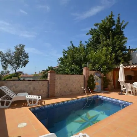 Away,3 Bedroom Villa, Private Pool, Sea Views, Nerja